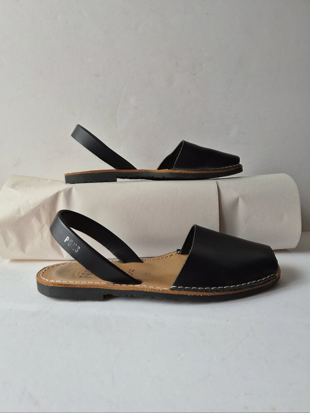 Pons Avarca Classic Black Leather Sandals Size 10 EU 40 European Minimalist Boho - Picture 16 of 16